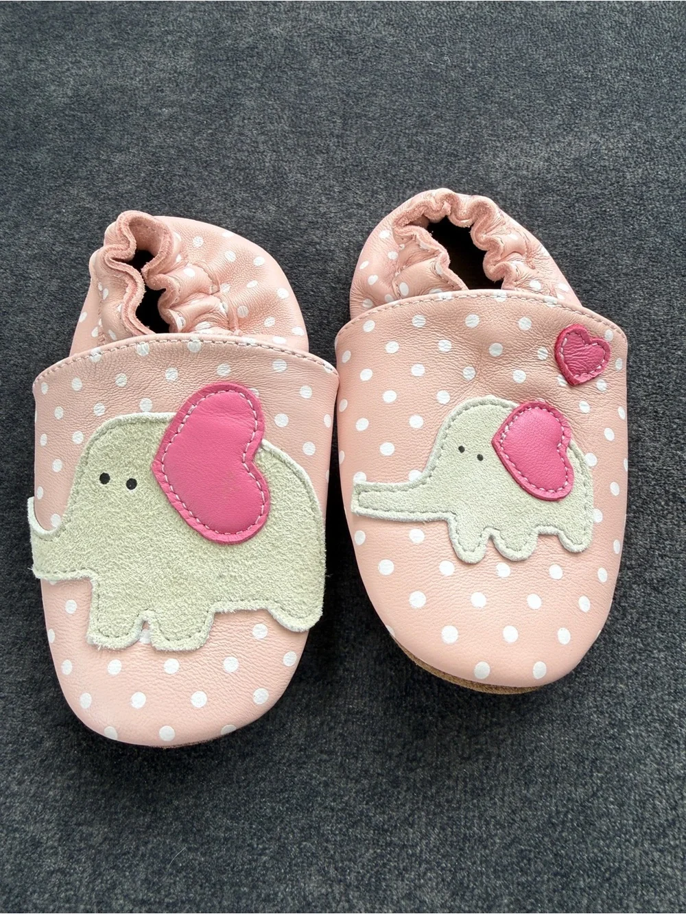 ROBEEZ Pink Polka Dot Kids Soft-Soled Shoes with Elephant Applique 12-18 months